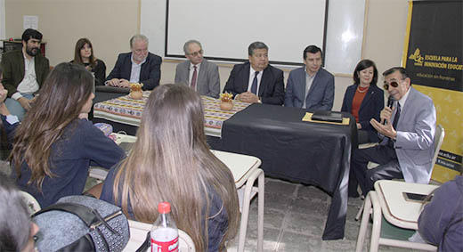 CAAJ.jpg