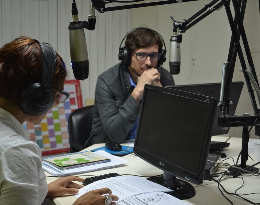 003arataradio.JPG