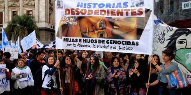 HistoriasDesobedientes.jpg