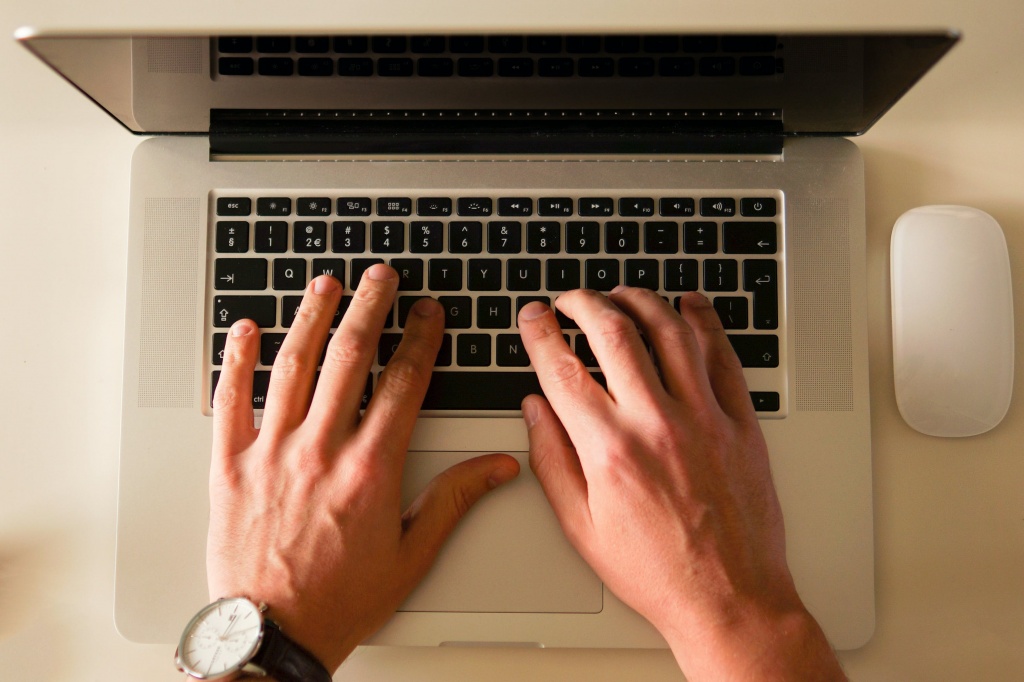 Compu.jpg