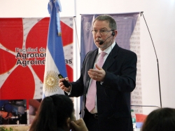 Conferencias Magistrales_25
