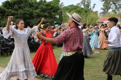 Locro Patrio 25 de Mayo - 73 años de la Escuela de Agricultura, Ganadería y Granja