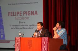 Visita de Felipe Pigna_14