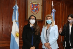 visita de ministra_13