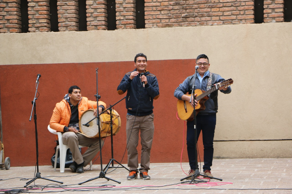 musicos patios culturales.jpeg